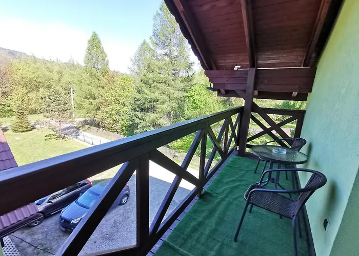 Leniwy Motyl בית הארחה