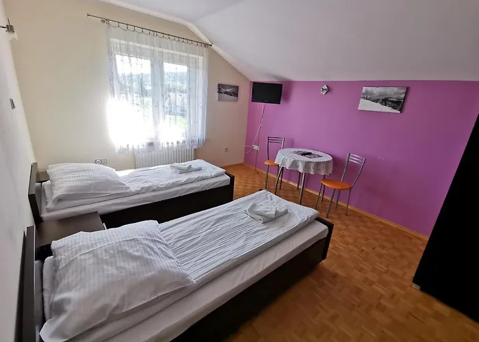 Leniwy Motyl 3* רייצ'ה