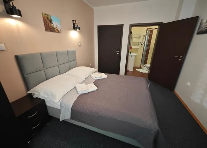 Leniwy Motyl בית הארחה