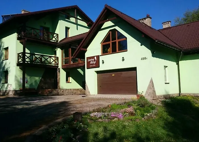 Leniwy Motyl רייצ'ה