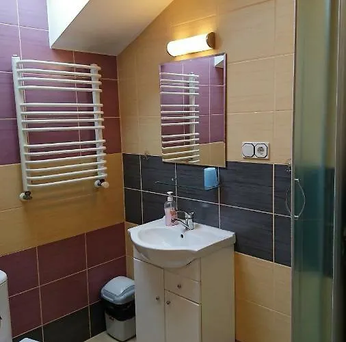 Leniwy Motyl בית הארחה