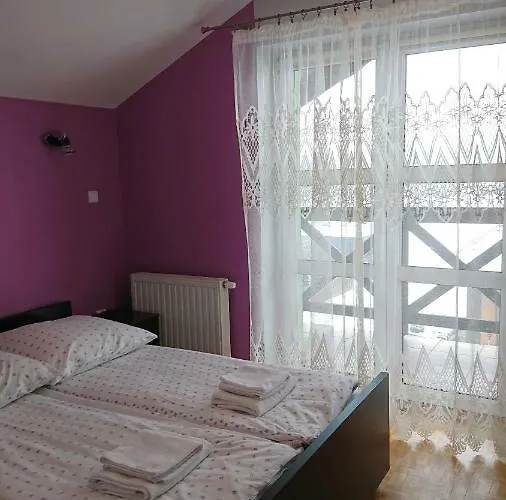 Leniwy Motyl בית הארחה 3*