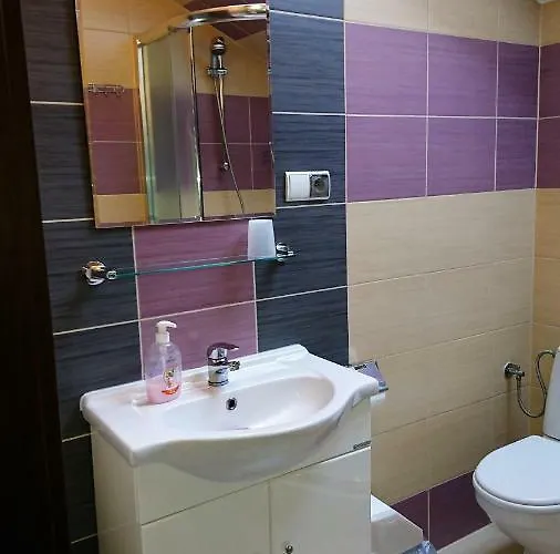 Leniwy Motyl בית הארחה