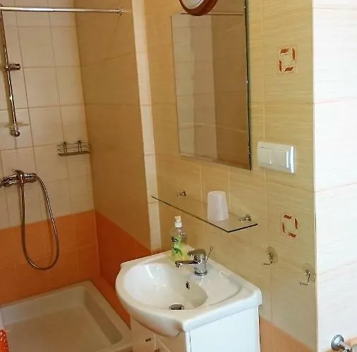 בית הארחה Leniwy Motyl 3*