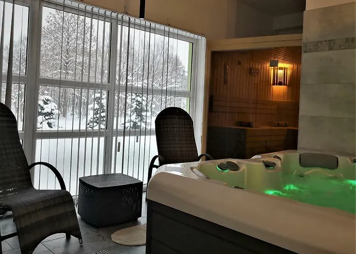 Leniwy Motyl בית הארחה 3*