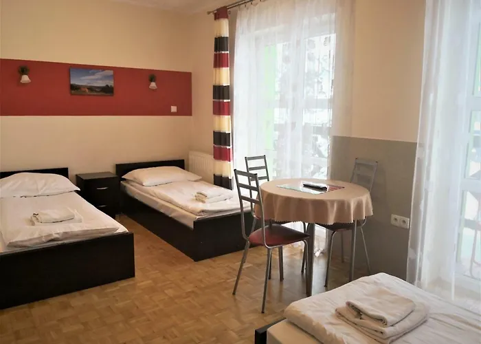 Leniwy Motyl 3* רייצ'ה